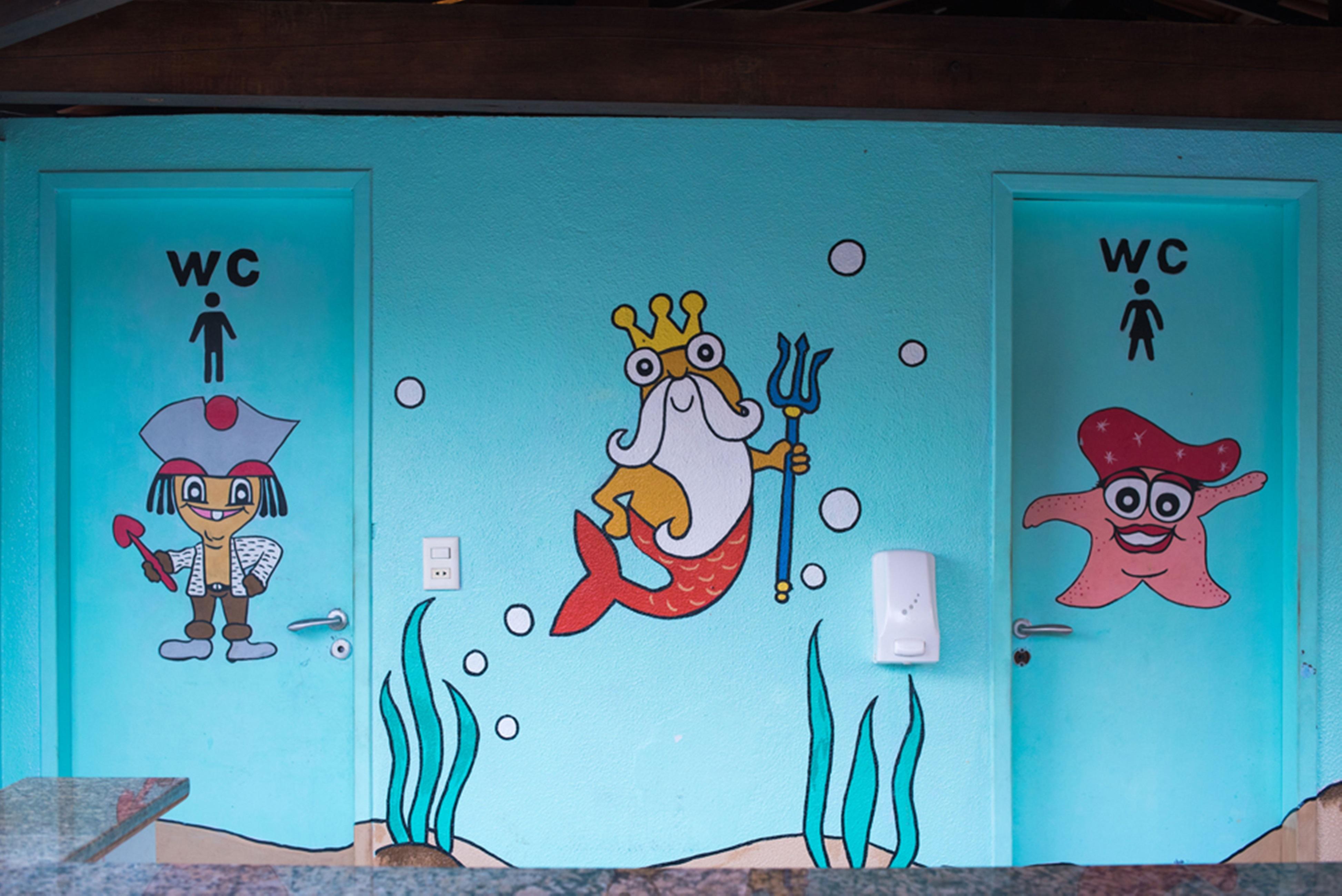 Vila Gale Cabo Cabo de Santo Agostinho Buitenkant foto The doors of the toilets at the resort